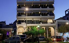 Hotel Avra  2*